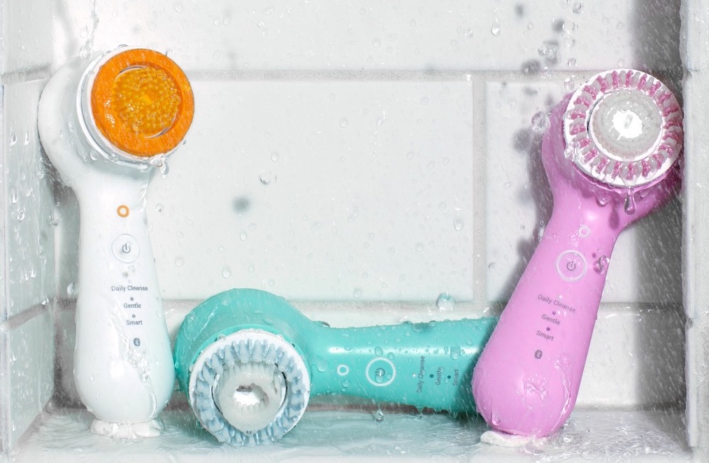 7 Clarisonic Dupes to Replace Your Favorite Device