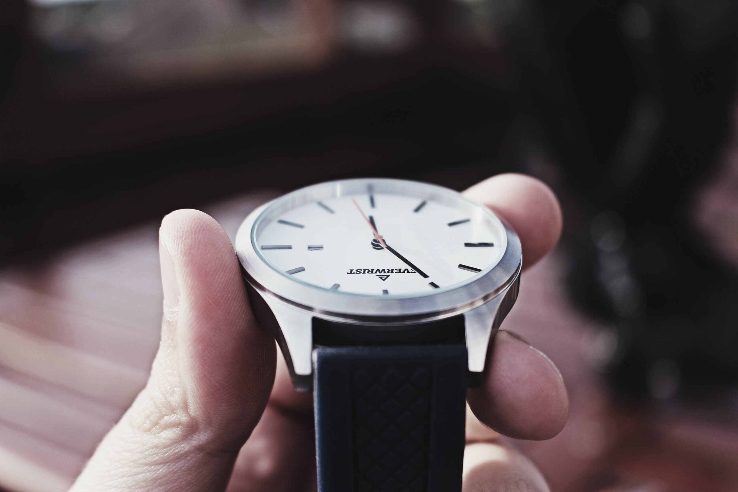 17 Stylish Watch Boxes – Watch Storage 2022