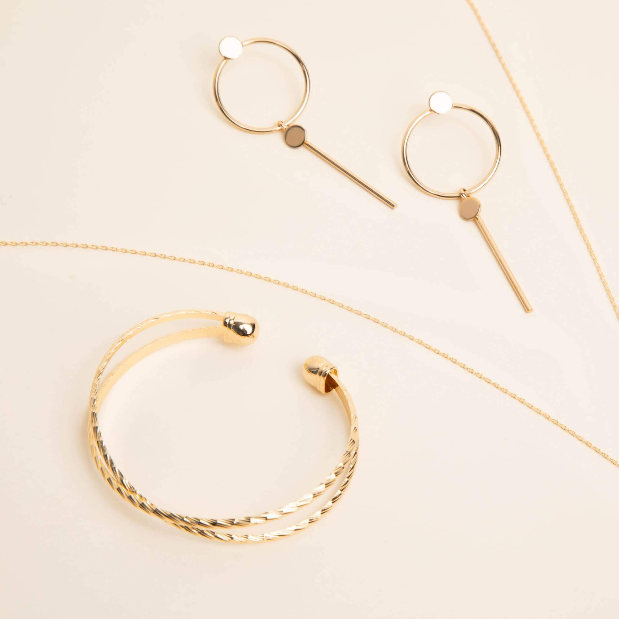 15 Best Jewelry Subscription Boxes of 2021 ClothedUp