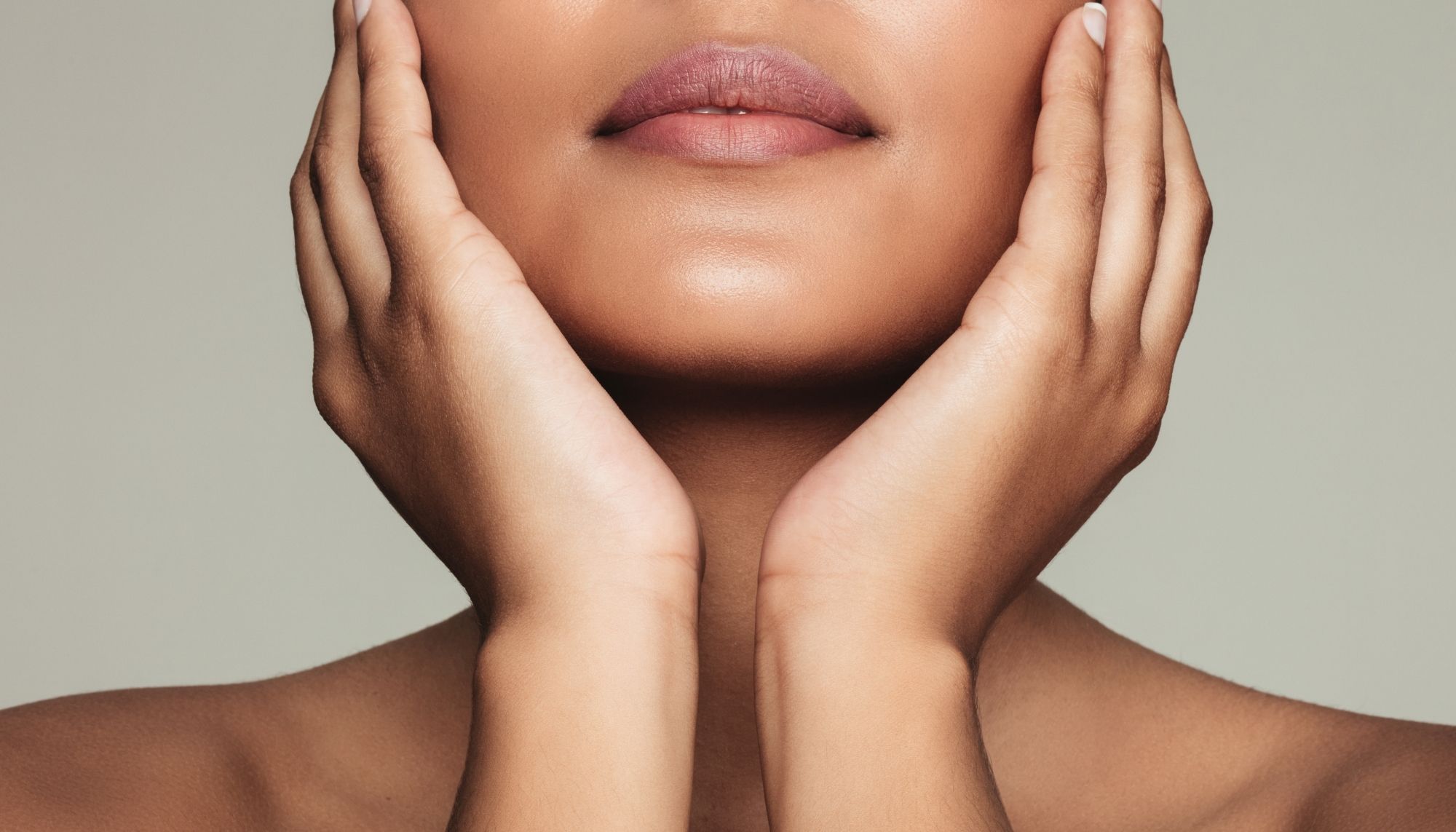 Dermaplaning at Home: How to Guide + Everything You Need to Know