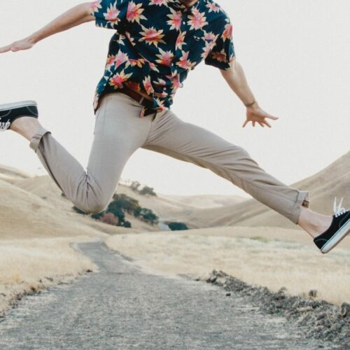 Chinos vs. Khakis: What’s the Difference? + How to Style Them