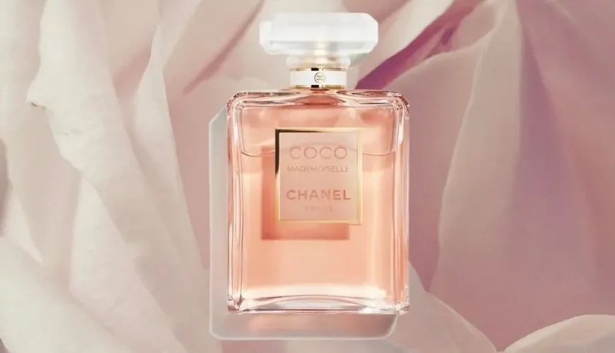 The 8 Best CHANEL Perfumes You Deserve