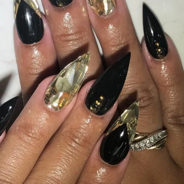 34 Black Nail Ideas for Sleek, Stylish Nails