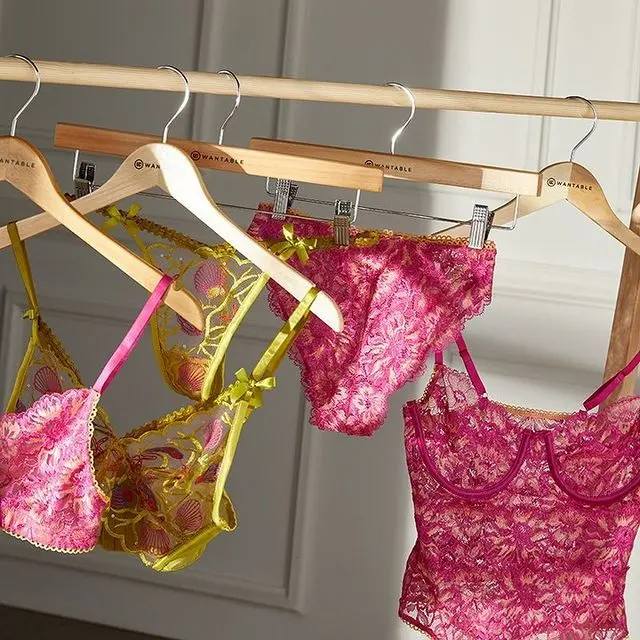 11 Best Lingerie Subscription Boxes in 2022: AdoreMe, BootayBag