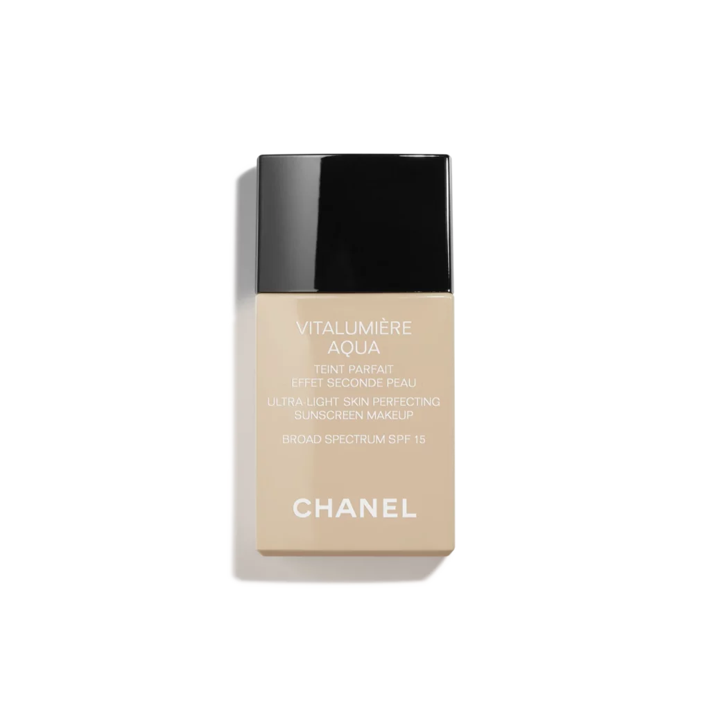 Chanel Vitalumiere Aqua Ultra-Light Skin Perfecting Foundation 