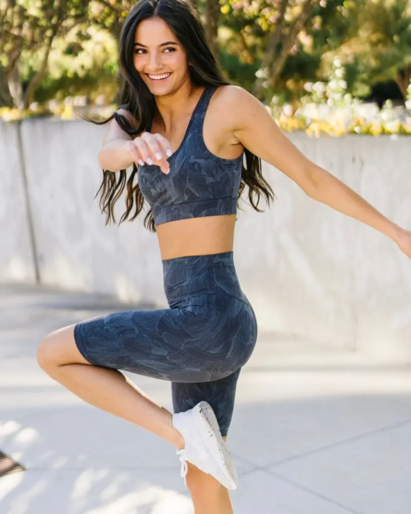 Zyia vs Athleta: Which Is The Ultimate Athleisure?