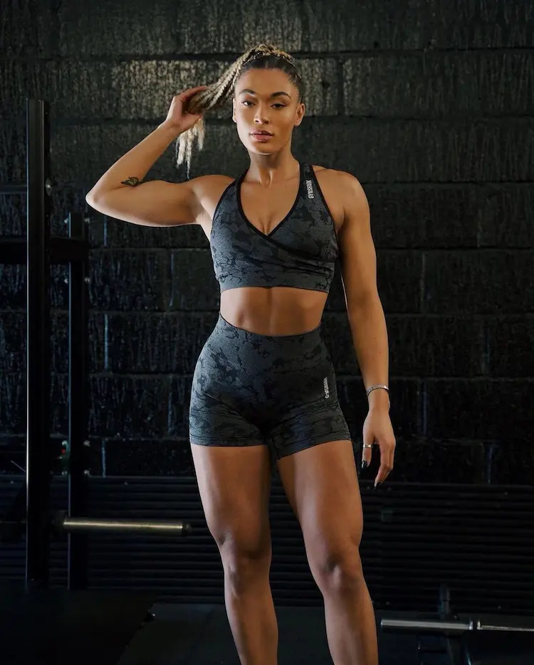 Fabletics vs Gymshark: Which Athletic Wear Is Worth It? - Subscriboxer