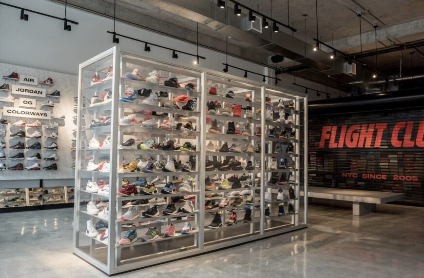 Flight Club Reviews: Is This Sneaker Store Legit?