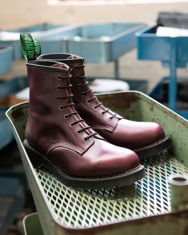 Doc martens cheap vs solovair