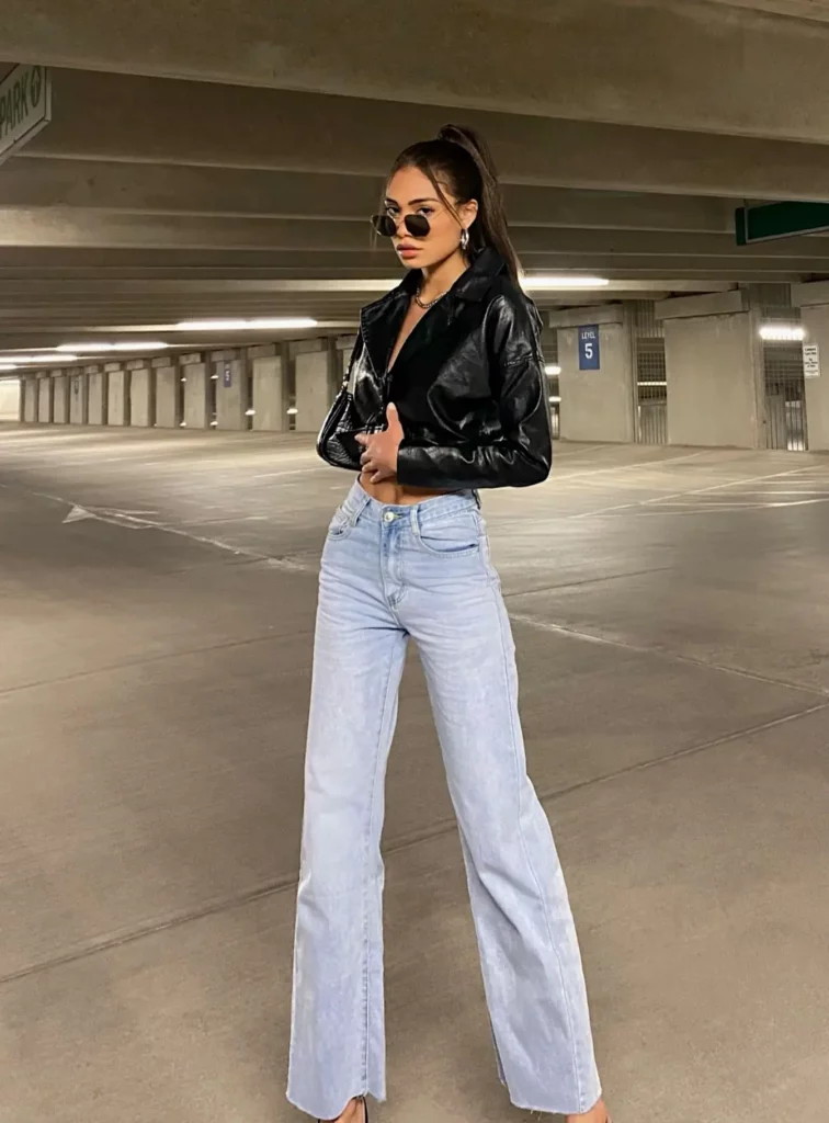 How to Wear Wide-Leg Jeans: The Ultimate Guide | ClothedUp