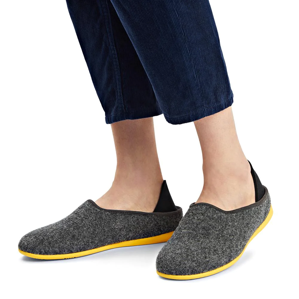 Mahabis Slippers Review: Are They Worth It? | ClothedUp